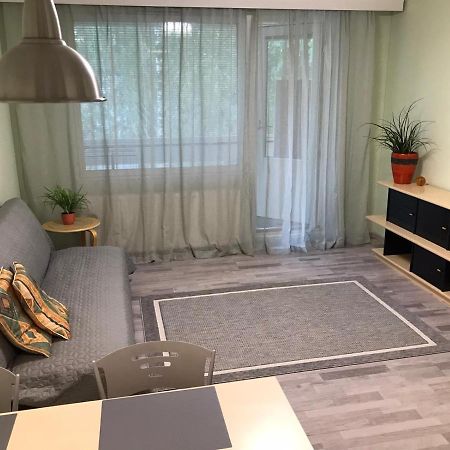 Spacious 1Bdrm Apartment Near Metro. Free Parking Vanda Eksteriør bilde