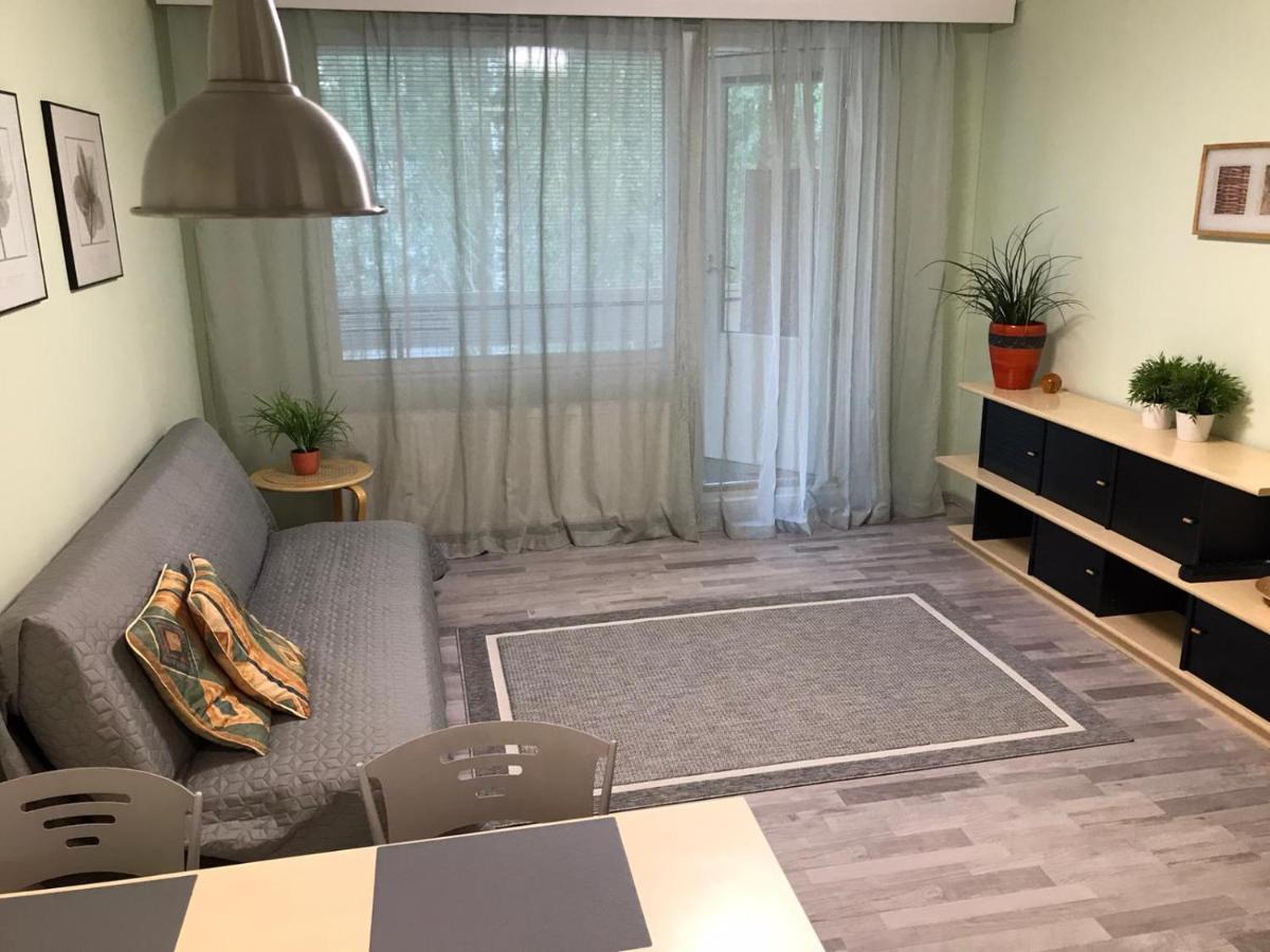 Spacious 1Bdrm Apartment Near Metro. Free Parking Vanda Eksteriør bilde